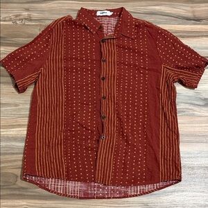 Vatpave Men’s Button Up Shirt Large Maroon/yellow Geometric Print